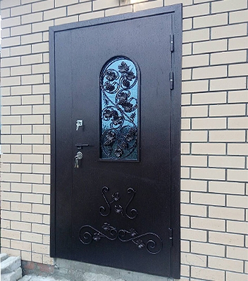 Дверь сейф для дома